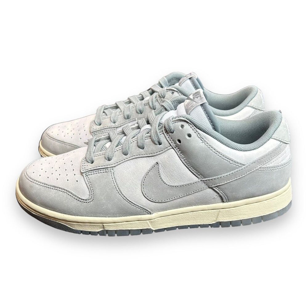 New Nike Dunk Low Cool Grey Football Grey FV1167-001 Womens Size 10 Men's 8.5
